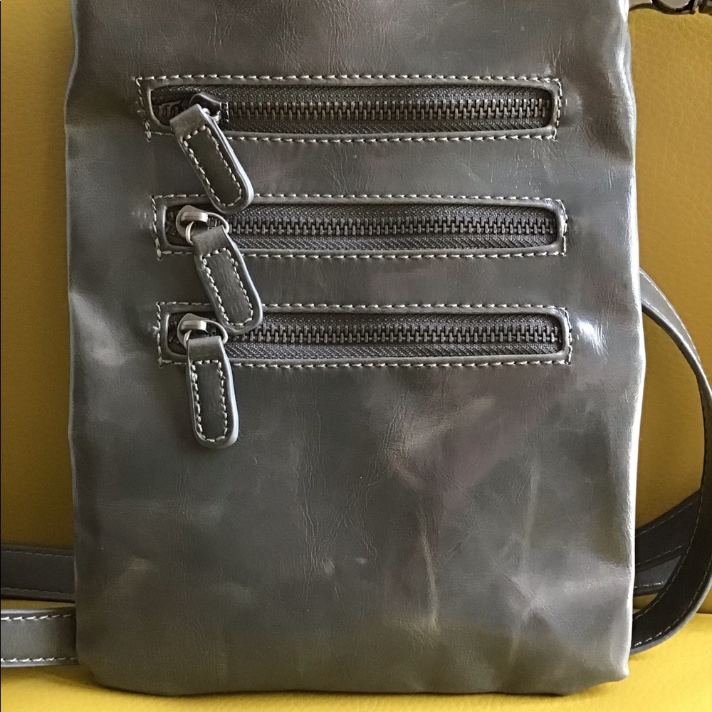 LNWOT Shiraleah Purse